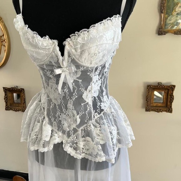 Vintage White Lace Bridal Lingerie Gown Coquette Romantic - Picture 2 of 5